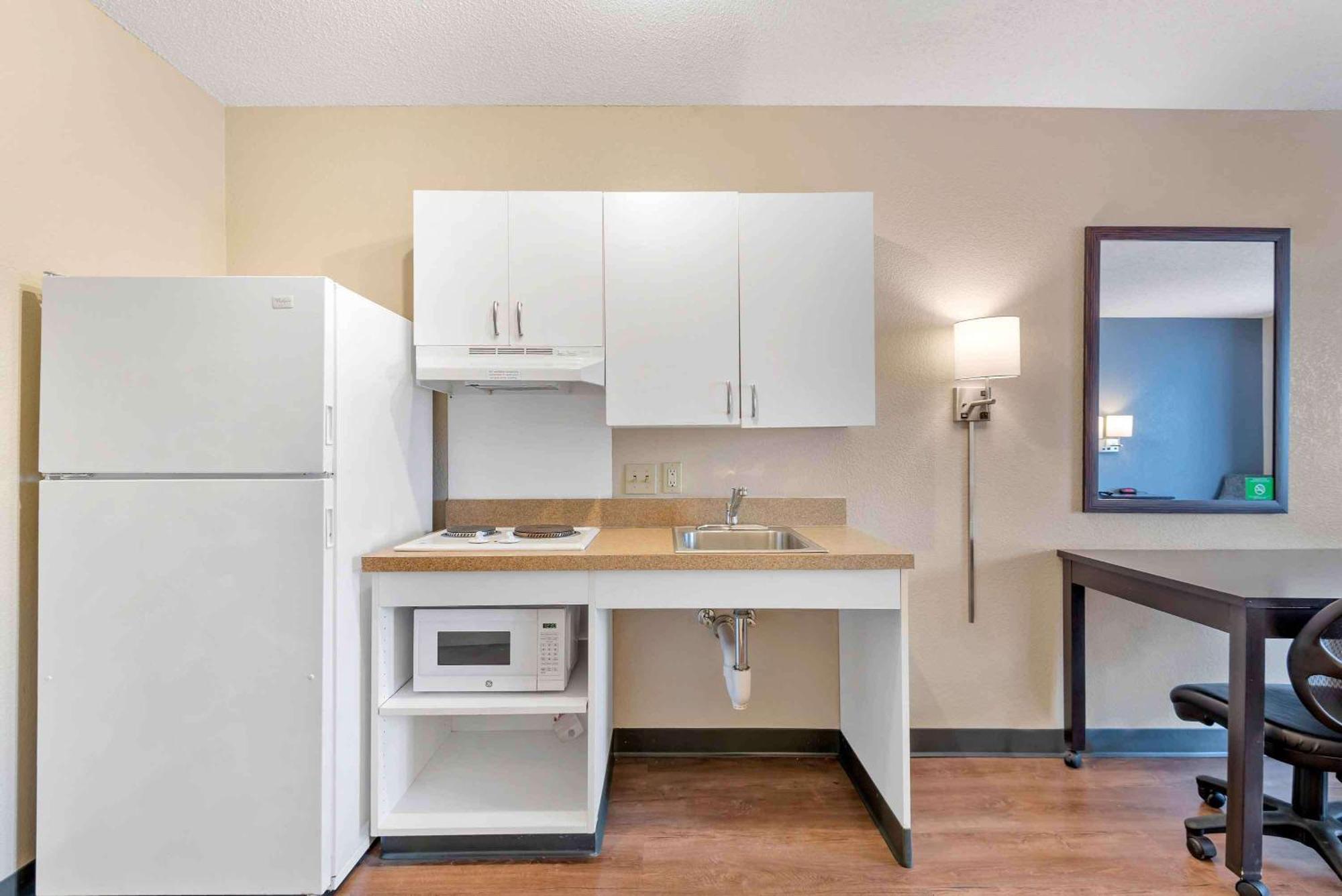 Extended Stay America Premier Suites - Union City - Dyer St Zewnętrze zdjęcie